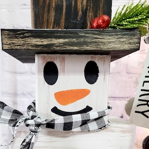 Large Wooden Snowmen