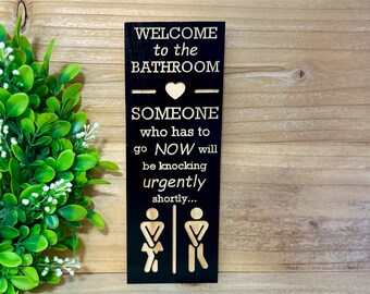 "Waschschild aus Holz fürs Badezimmer: ""Willkommen bei mir""."