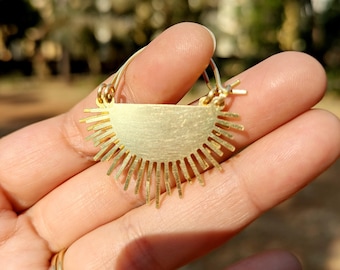 Sun-oorringen, Celestial Sunburst-oorbellen, minimalistische oorbellen, cadeau voor haar, boho-hangoorbellen, verjaardagscadeau, handgemaakte sieraden, bruids