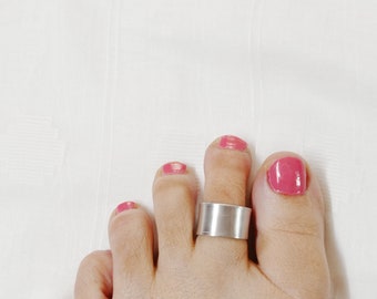 Silver toe ring,Midi toe cuffs,Wide thick toe ring,Band toe ring,Summer foot jewelry,Toe ring for women,Adjustable midi toe ring,Summer gift