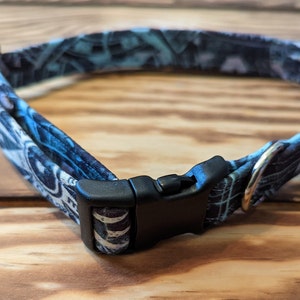 Compass Collar