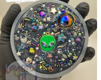 Cosmic Visitors – Cosmic Alien Sensory Pick Pad | Starry Focus Fidget