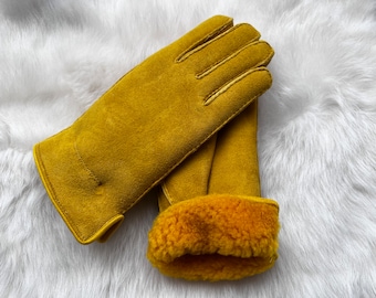Shearling Suede Gloves - Women