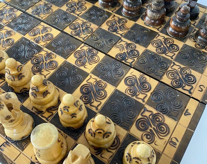 Vintage Stunning Chess Set all Original