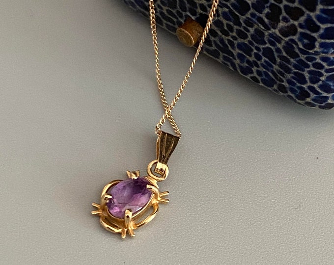 Gold Chain with Gold and Amethyst Pendant