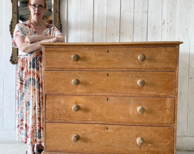 Large Victorian Pine Chest of Drawers