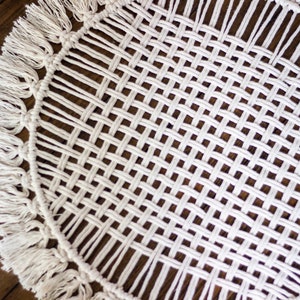 Circle Macrame Table Runner // Modern Doilies image 1