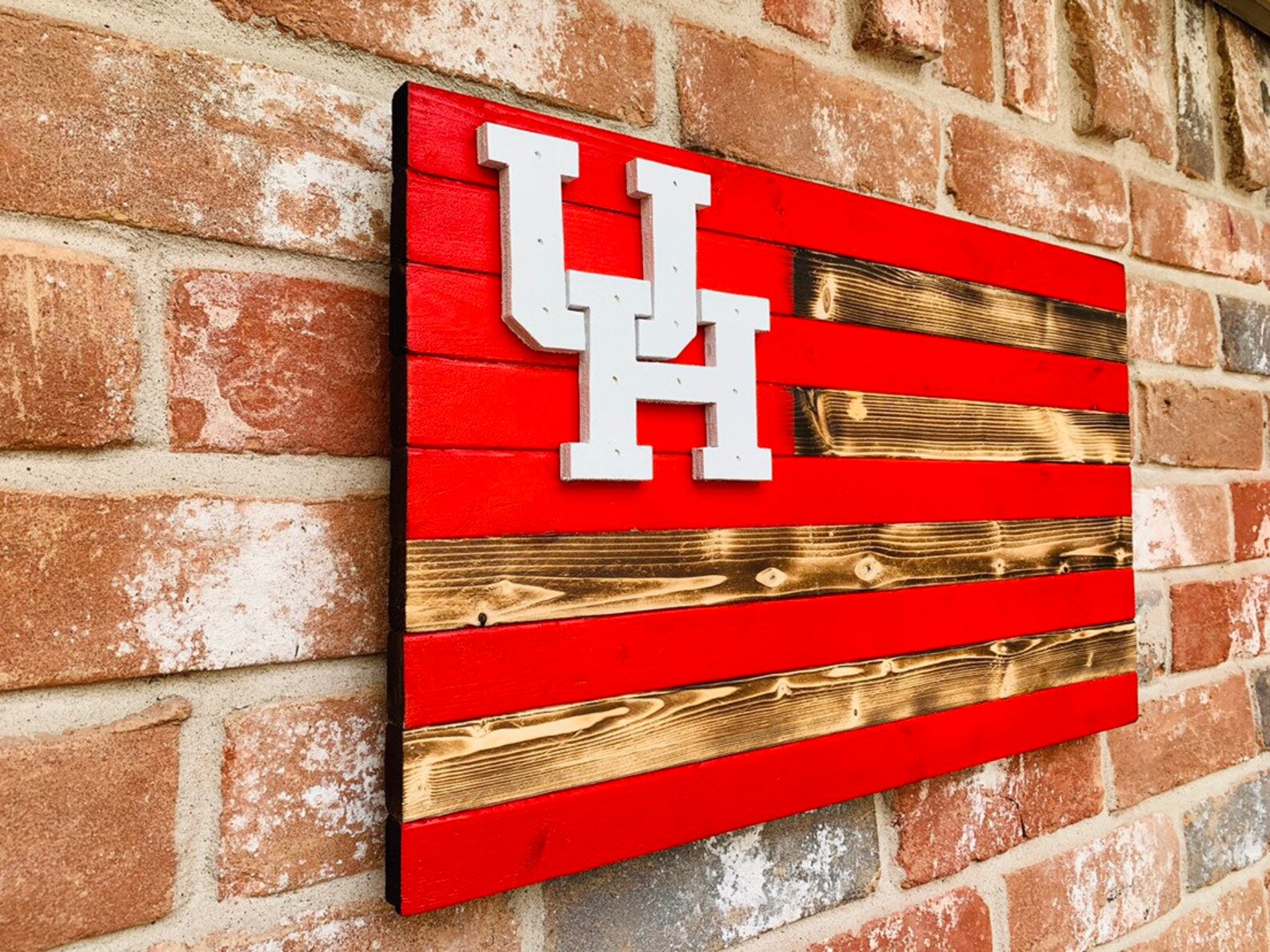 U of H Burnt Wood Flag - Etsy