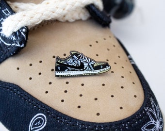 travis scott croc charms