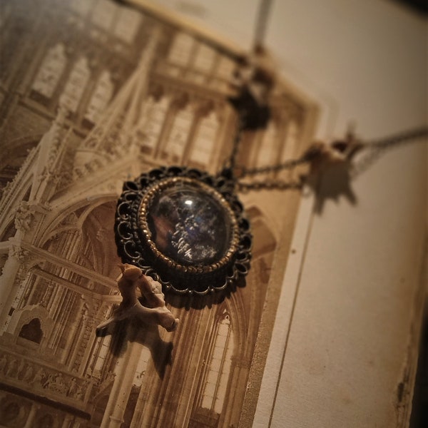 Gothic Vertabra Neclace - Forgotten Souls Collection