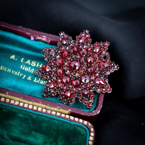 Antique Victorian Bohemian Garnet Star Silver Brooch Pin | Circa. 1890