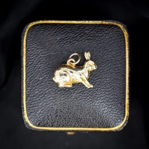 Vintage 9ct Gold Bunny Rabbit Hare Charm Pendant