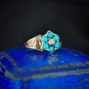 Antique Victorian Turquoise &#39;Forget-Me-Not&#39; Flower Gold Ring