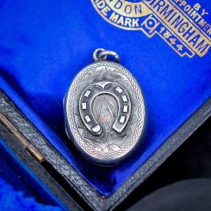 Antique Sterling Silver Horseshoe Locket Pendant | Birmingham 1887