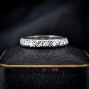 Anel de aliança de casamento para eternidade completa com diamante Art Déco antigo 18 quilates em ouro branco