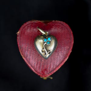 Antique Turquoise Forget-Me-Not Gold Heart Locket Pendant