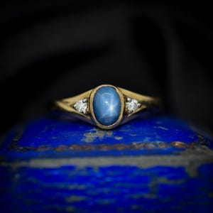 Star Sapphire and Diamond 9ct Gold Ring | Vintage Style