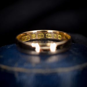 Antique Victorian &#39;1884&#39; 18ct Gold Plain Stacking Wedding Band Ring