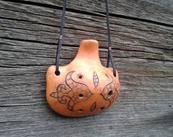 Pendant Ocarina Ceramic Flute Artisan Craft Necklace Ocarina Terrakotta Folk Motifs Boho Simple Musical Instrument Easy Playing OOAK Gift