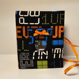 Video Game Photo Album - Holds 100 4 x 6 Photos - 7 x 5 inch Handmade Album
