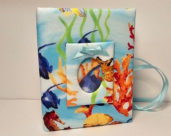 Álbum de fotos de criaturas marinas: capacidad para 100 fotos de 4x6, perfecto para fotos de vacaciones, hecho a mano.