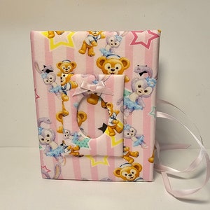 Baby Photo Album with Bears and Bunnies - Holds 100 4x6 Photos - Duffy and Stella Lou