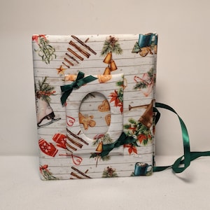 New!! Christmas Photo Album - Ice Skates Album - Holds 100 4x6 Photos - Handmade - Perfect UNIQUE Christmas Gift!