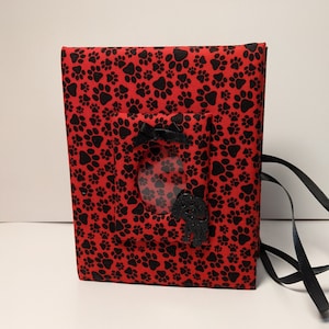 Puppy Dog Photo Album - Holds 100 4x6 Photos - Red and Black Paw Prints - Pet Photo Album