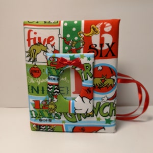 New!!  Christmas Photo Album, Holds 100 4x6 Photos, Handmade, Perfect UNIQUE Christmas Gift!