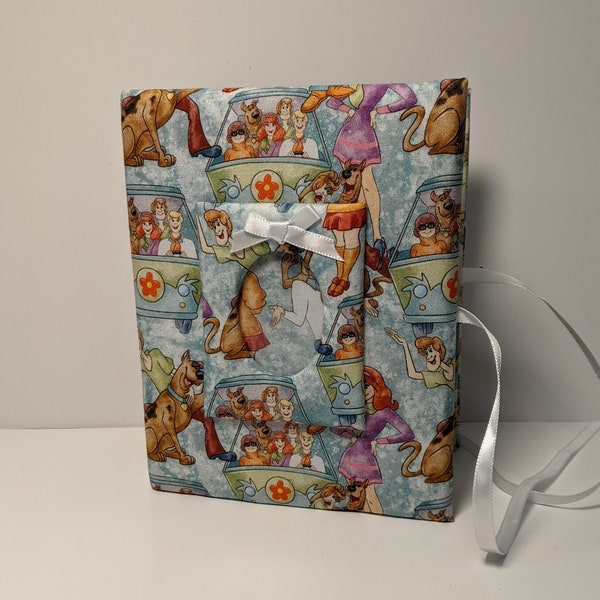 Scooby-Doo and Gang Custom Personalized Photo Album, Scooby-Doo Fabric Photo Album - Holds 100 4x6 Photos - Handmade