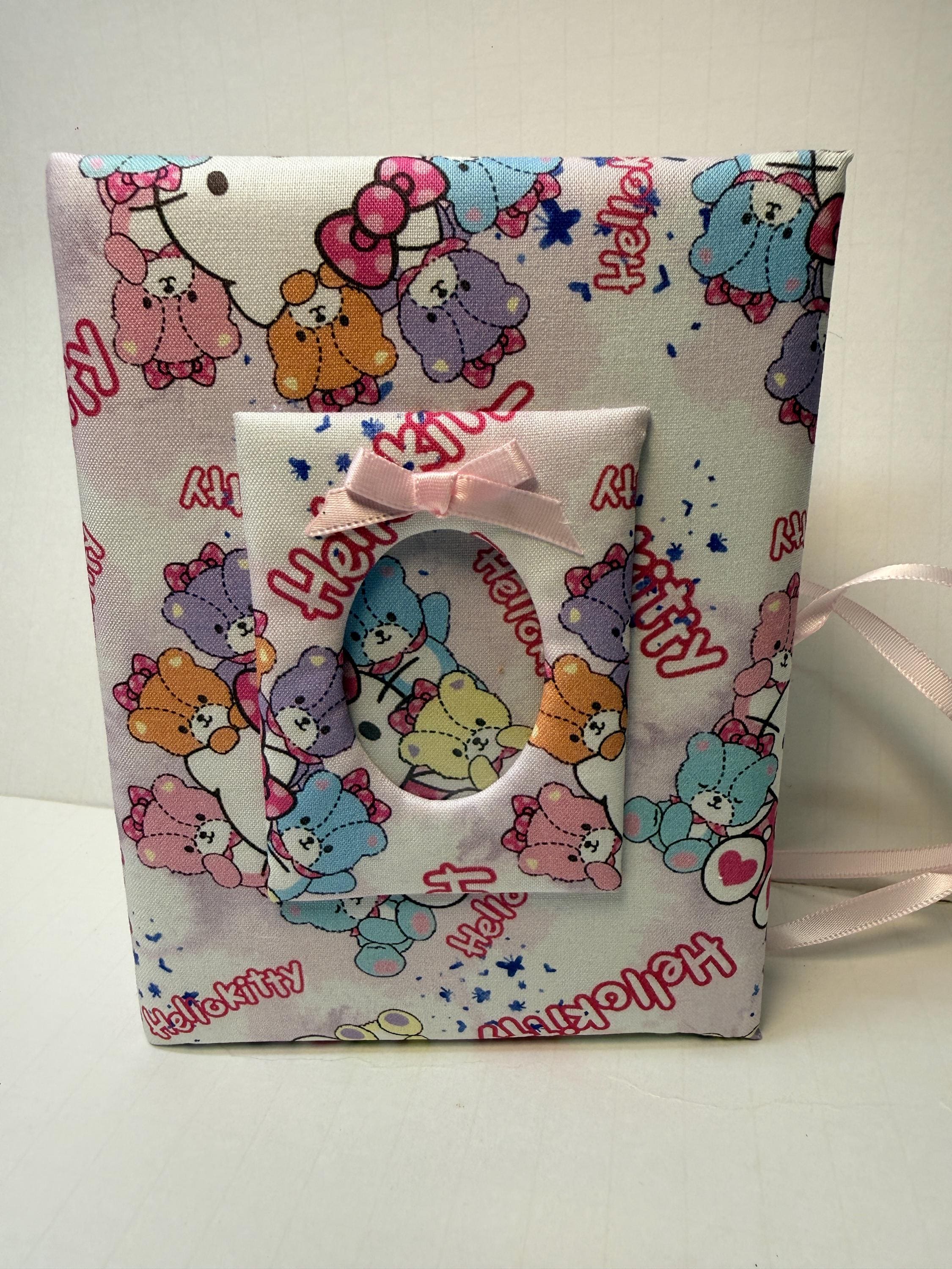 Custom Hello Kitty Photo Album, Hello Kitty Photo Album - Holds