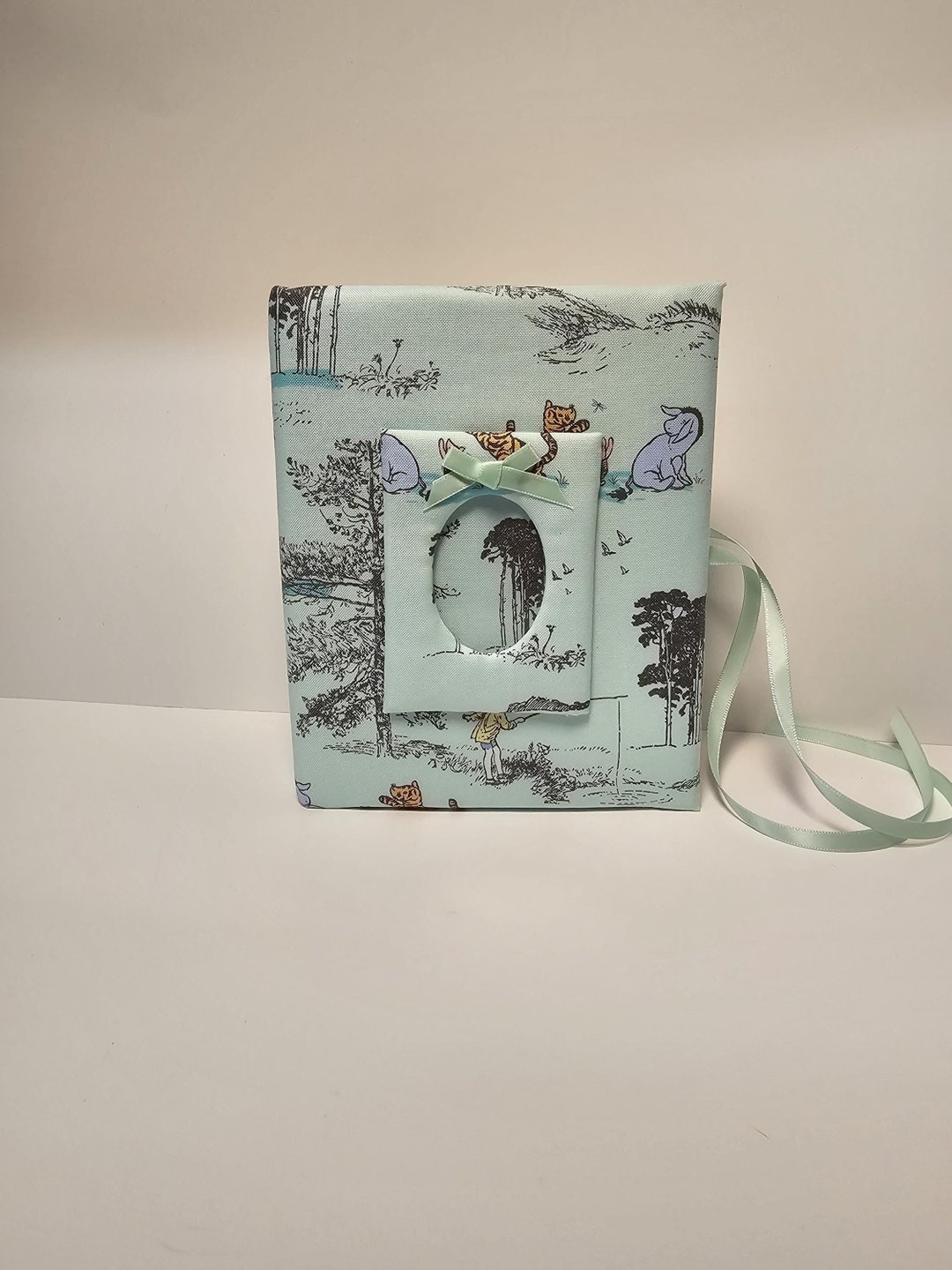 新登場！くまのプーさんフォトアルバム - ギフトに最適！4x6インチの