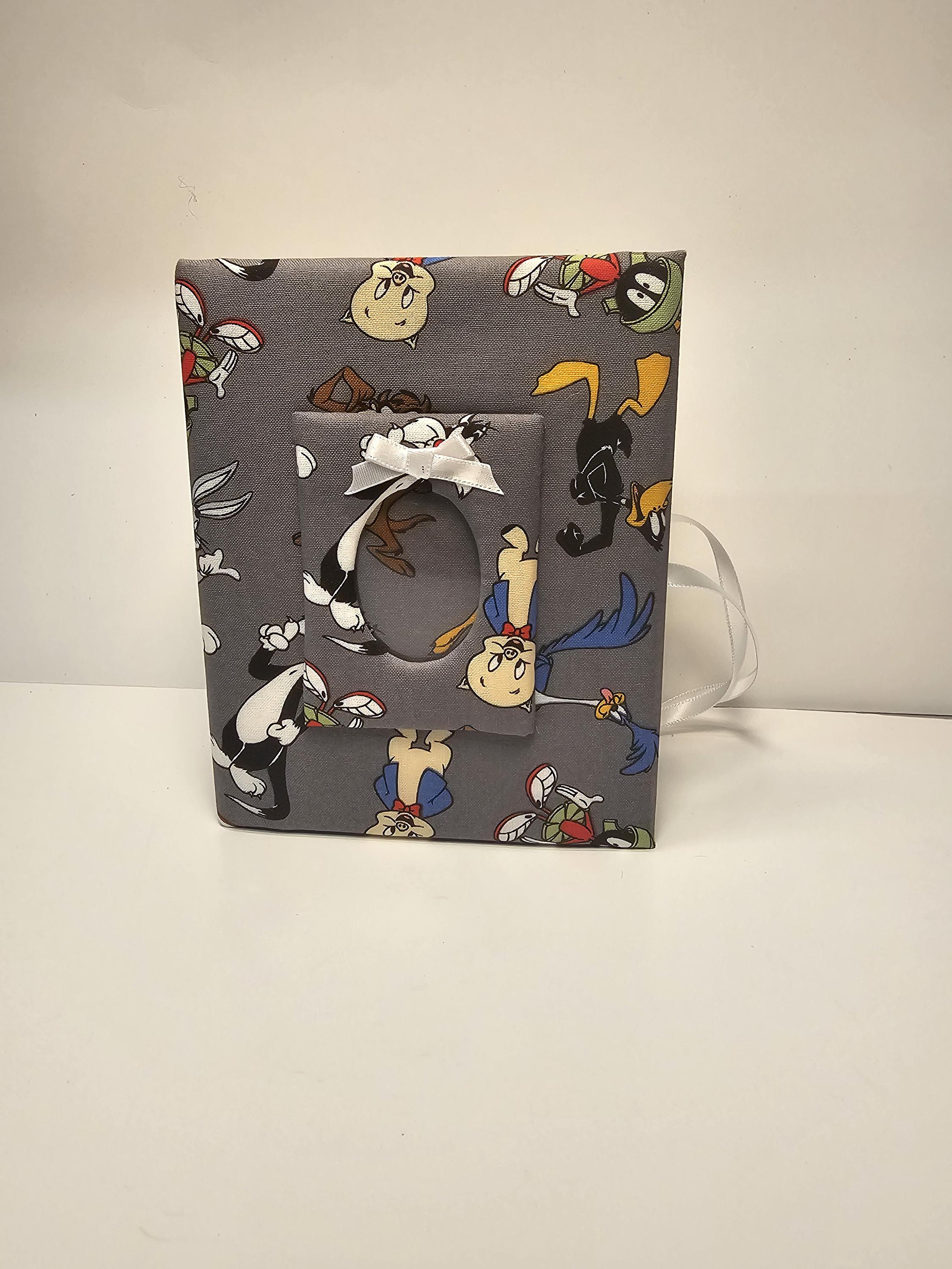 Personalized Looney Tunes Photo Album: Handmade Fabric Keepsake - Etsy
