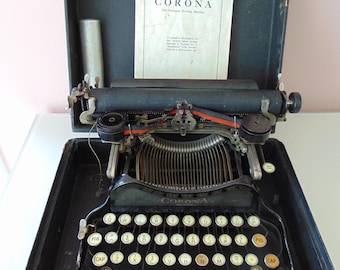 Corona No. 3 Klappbare Reiseschreibmaschine. Hartschale. Ausstellung oder Reparatur