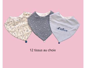 Bavoir bébé garçon forme bandana, 15 tissus au choix