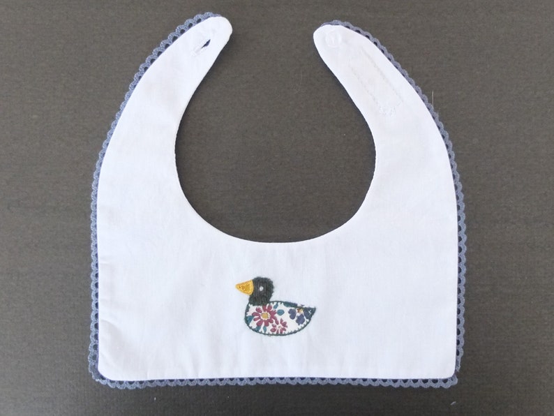 Faux col plastron blanc avec appliqué canard, col amovible image 3