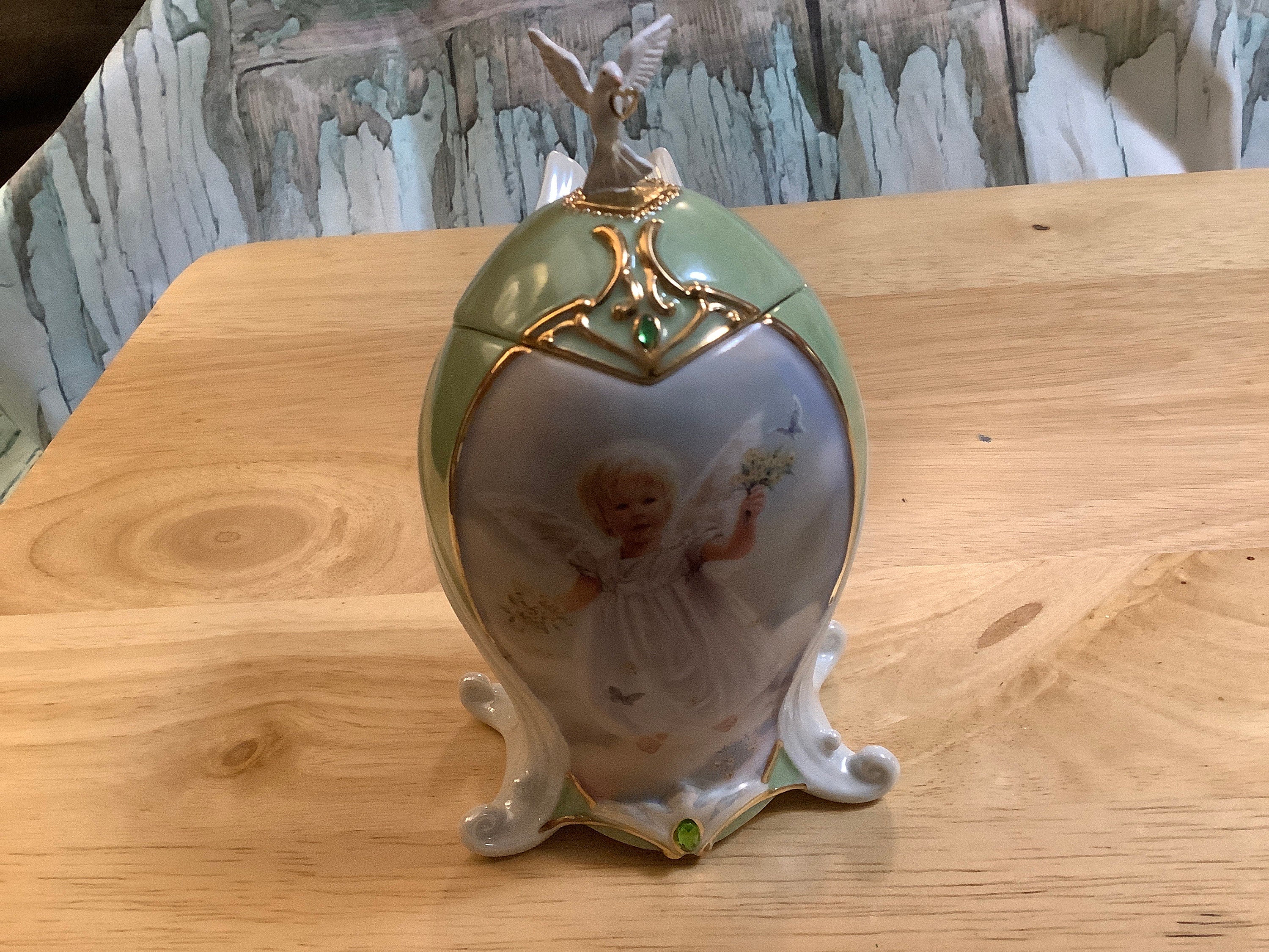 5th Issue of the Heavenly Messenger's Heirloom Porcelain