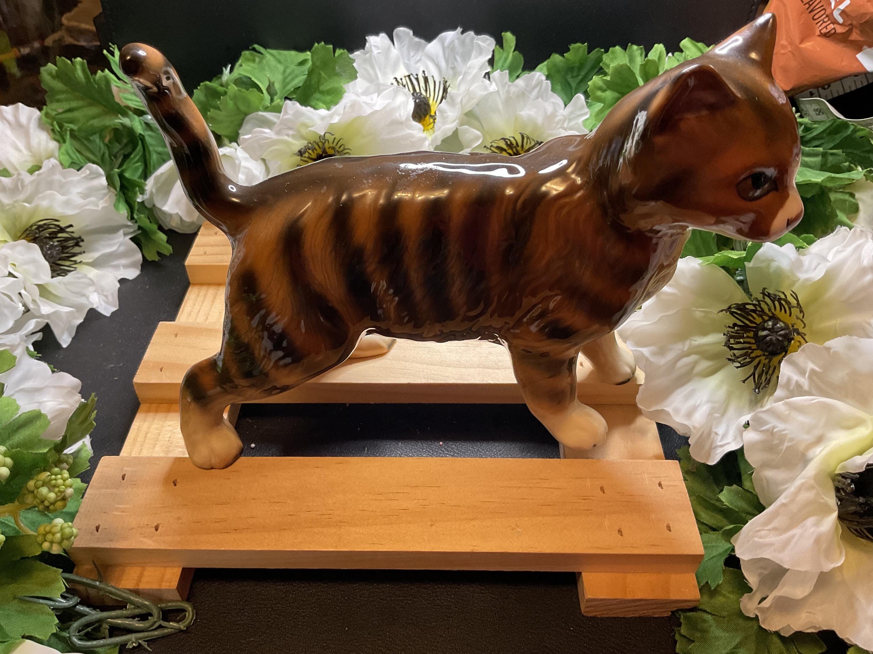 引退したリヤドロ バレンシア 女の子 フィギュア #4841 - 7インチ