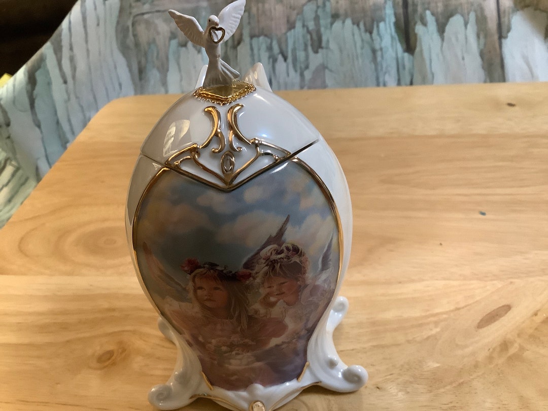 6th Issue of the Heavenly Messenger's Heirloom Porcelain