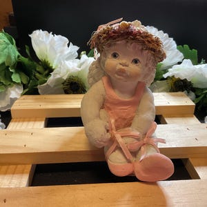 Dreamsicles Ballerina Angel Measures 4.5” Tall