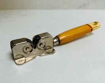 Skyline Knife and Scissors Sharpener with Painted Wood Handle Made in England Retro Kitchen Decor