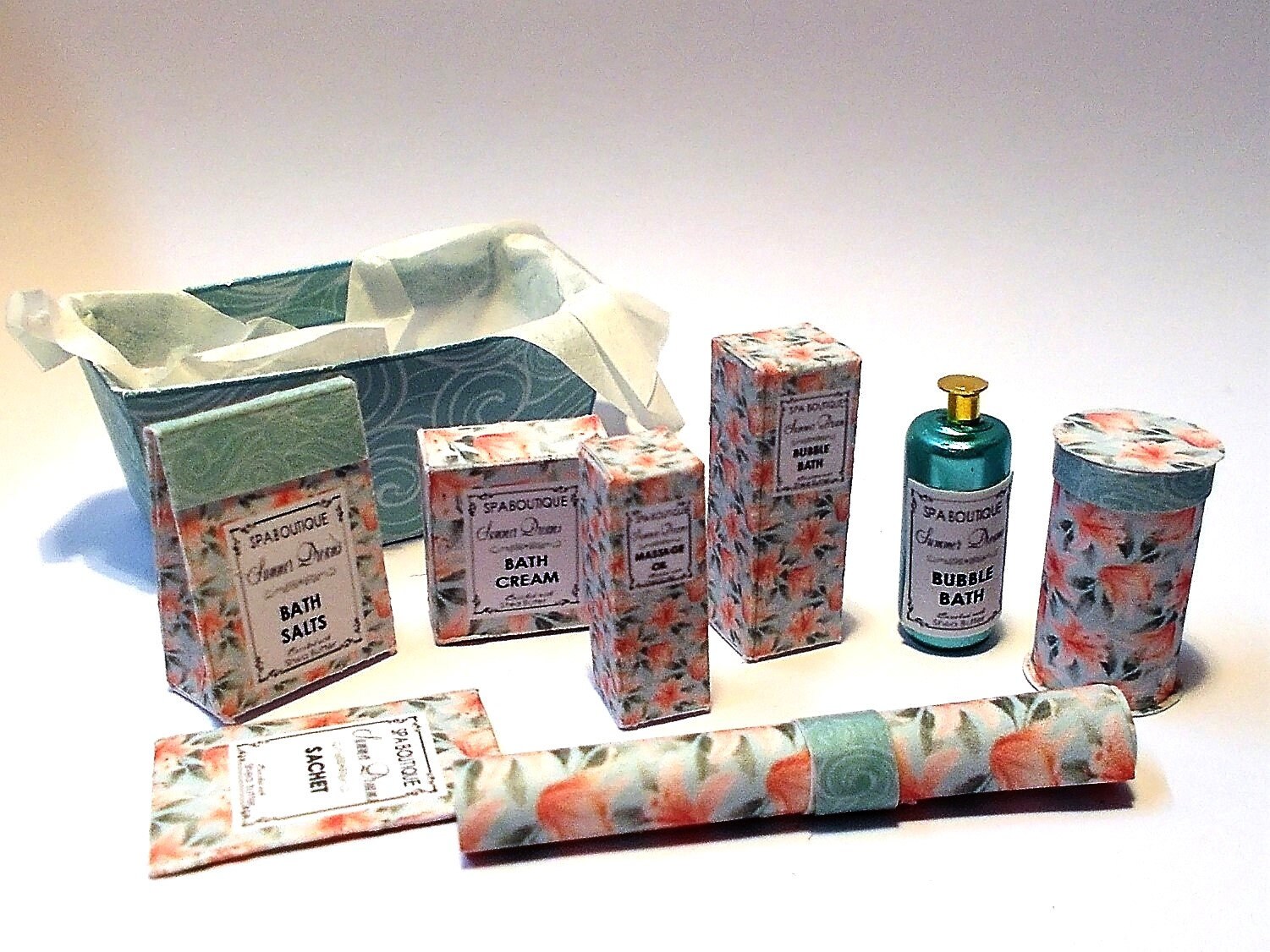 Miniatura Per Casa Delle Bambole &ndash; Scatoletta Salsa Hot Spicey, Scala 1:12, Fatte A Mano USA