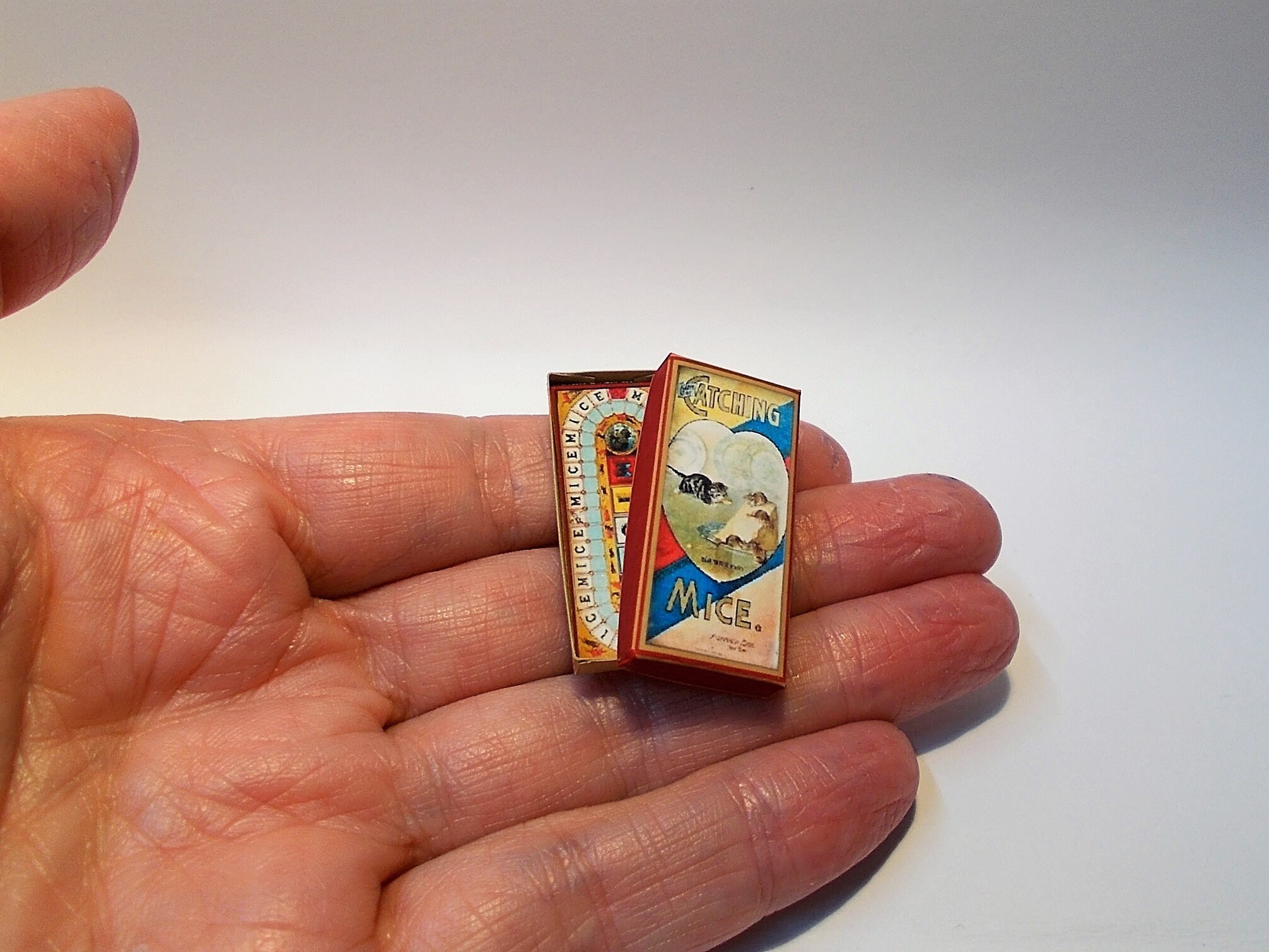 Miniatura Trappola Per Topi 1:12 Cindi's Minis - Replica Gioco Da Tavolo BG014