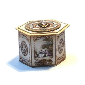 Dollhouse Georgian style tea chest/caddy 1:12 Miniature
