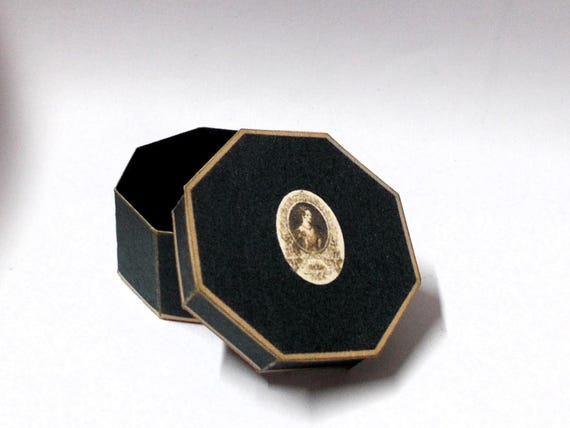 Dollhouse Victorian Mourning Hat Box 1/12th miniature