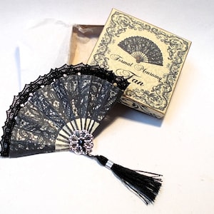 Dollhouse Victorian Boxed Mourning fan  1/12th miniature