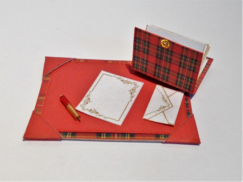 Red Plaid Miniature Dollhouse Cloth Shopping Bag