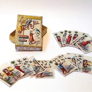 Caixa de jogo de cartas vintage Dollhouse Jack & Jill miniatura 1/12