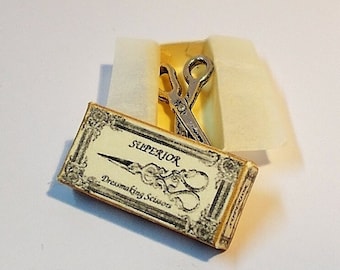 dollhouse dressmaking scissors with box 1/12th Miniature