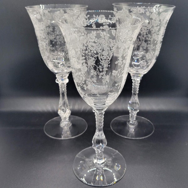 Cambridge Rosepoint Water Goblet